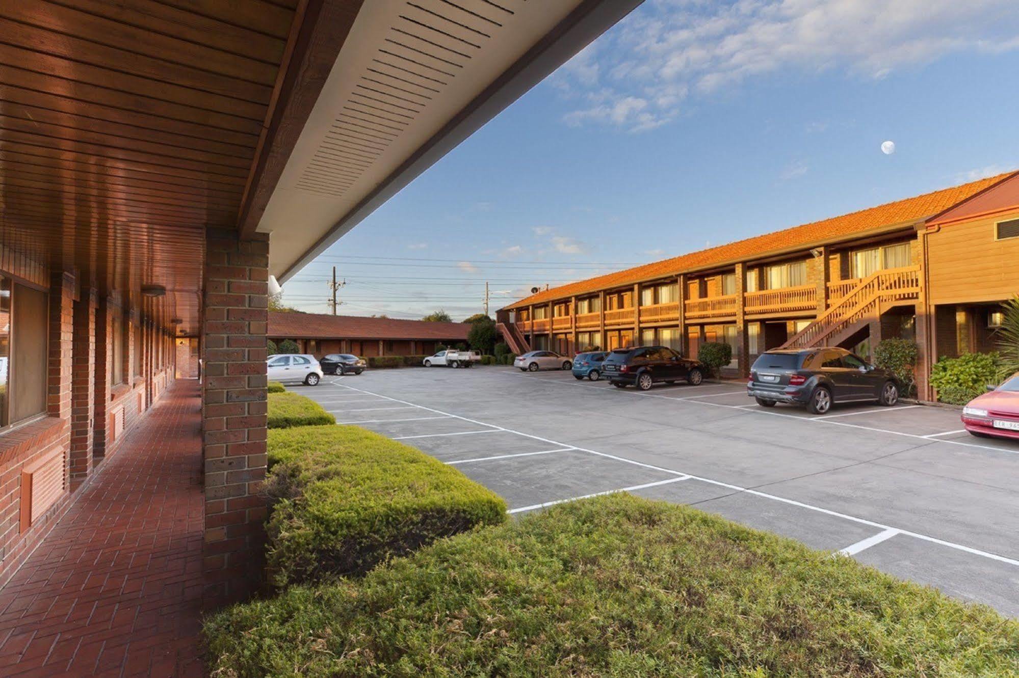 Hotel Bruce County Mount Waverley Exterior photo